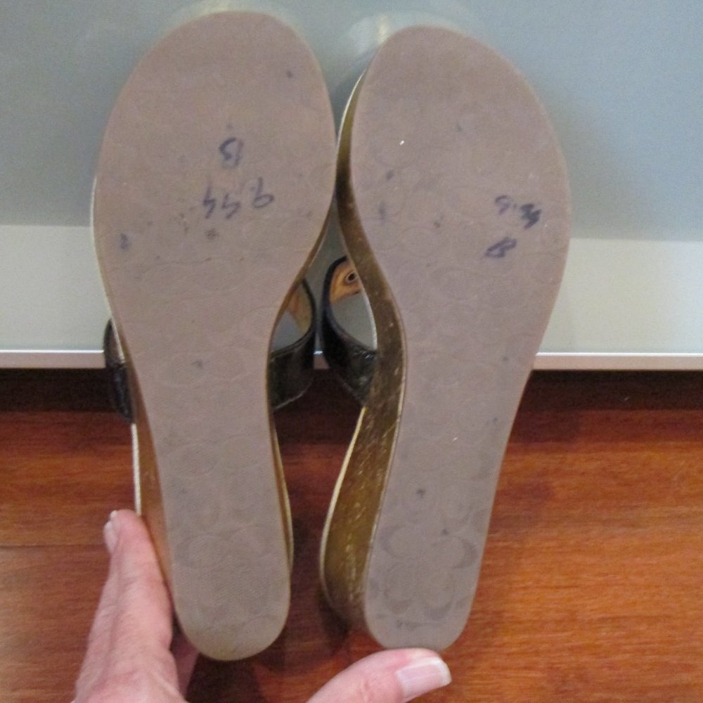 *SOLD* Coach "Fauna" Wedge Thong Sandals - Picture 9 of 10